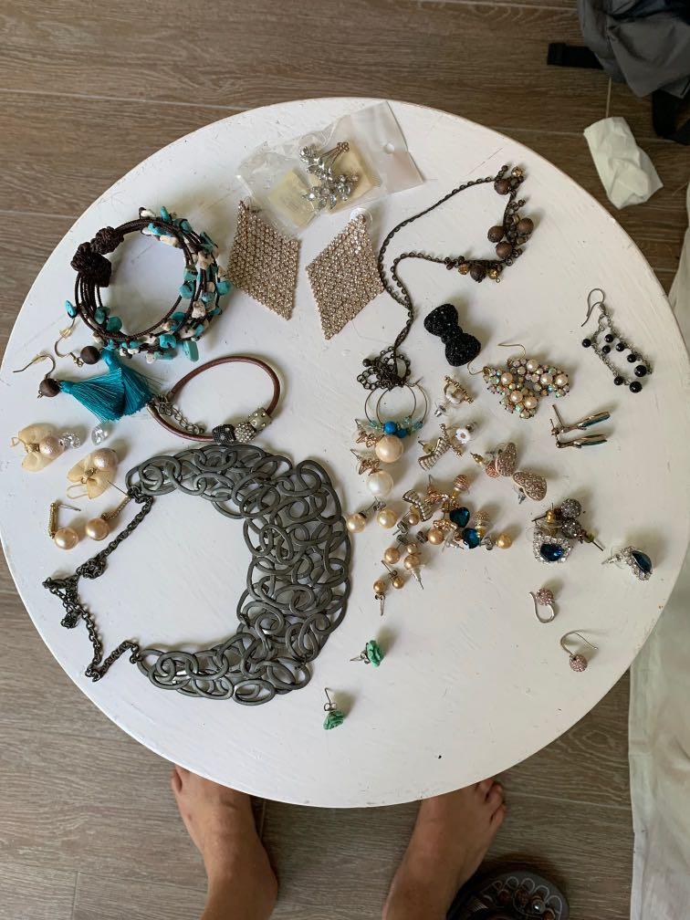 Unique sales earrings cheap