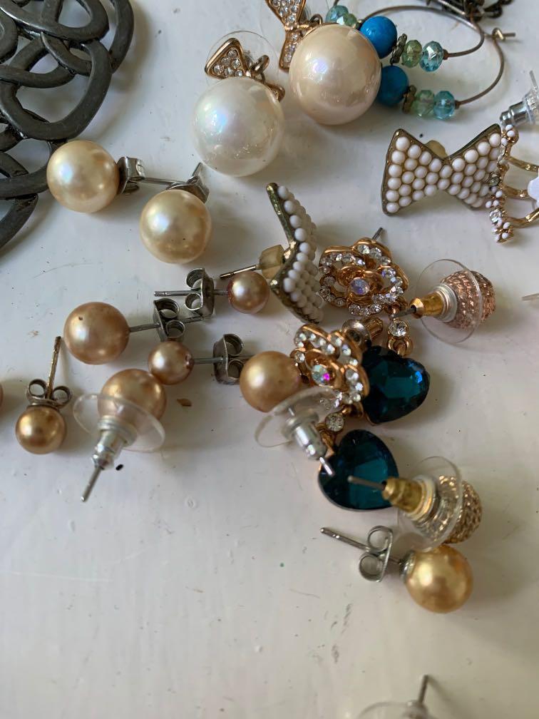 Cheap hotsell unique earrings