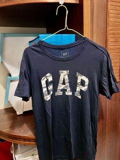 GAP 迷彩logo短T