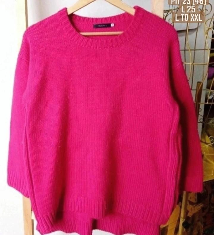 Hot pink sale knitwear