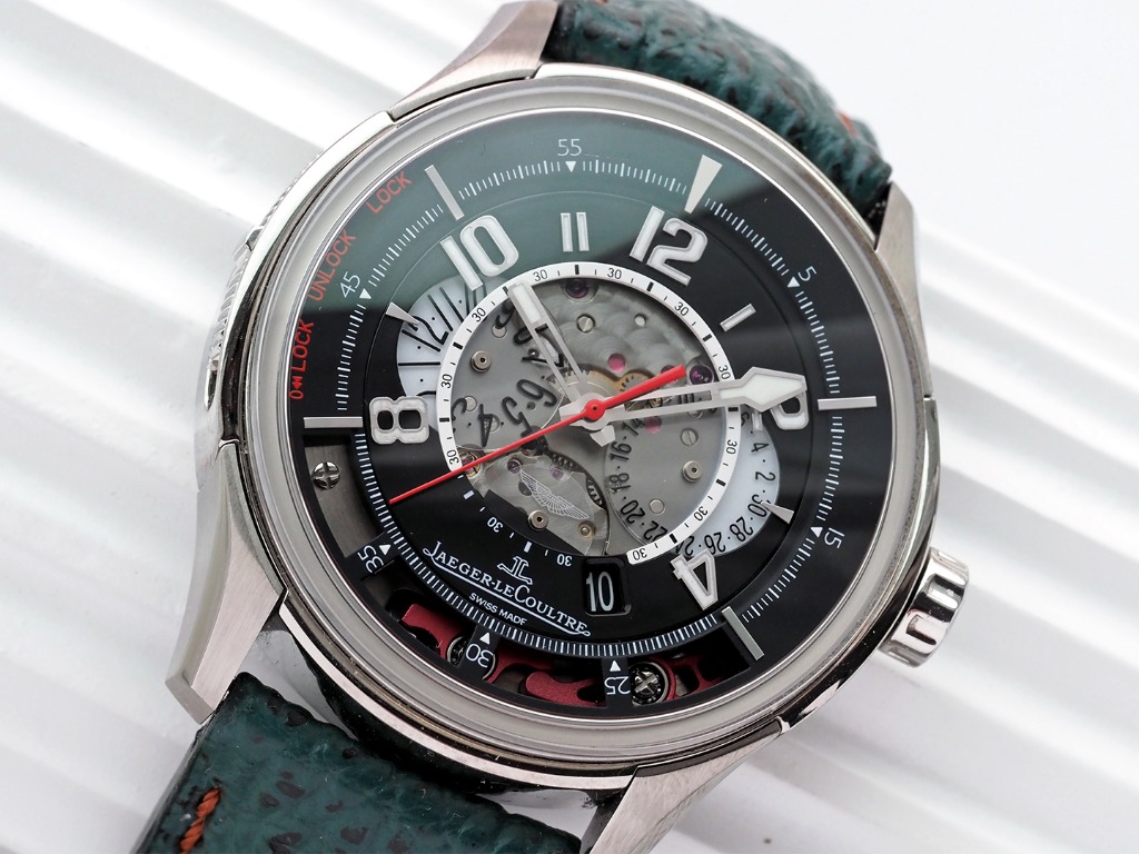 Jaeger lecoultre aston discount martin limited edition