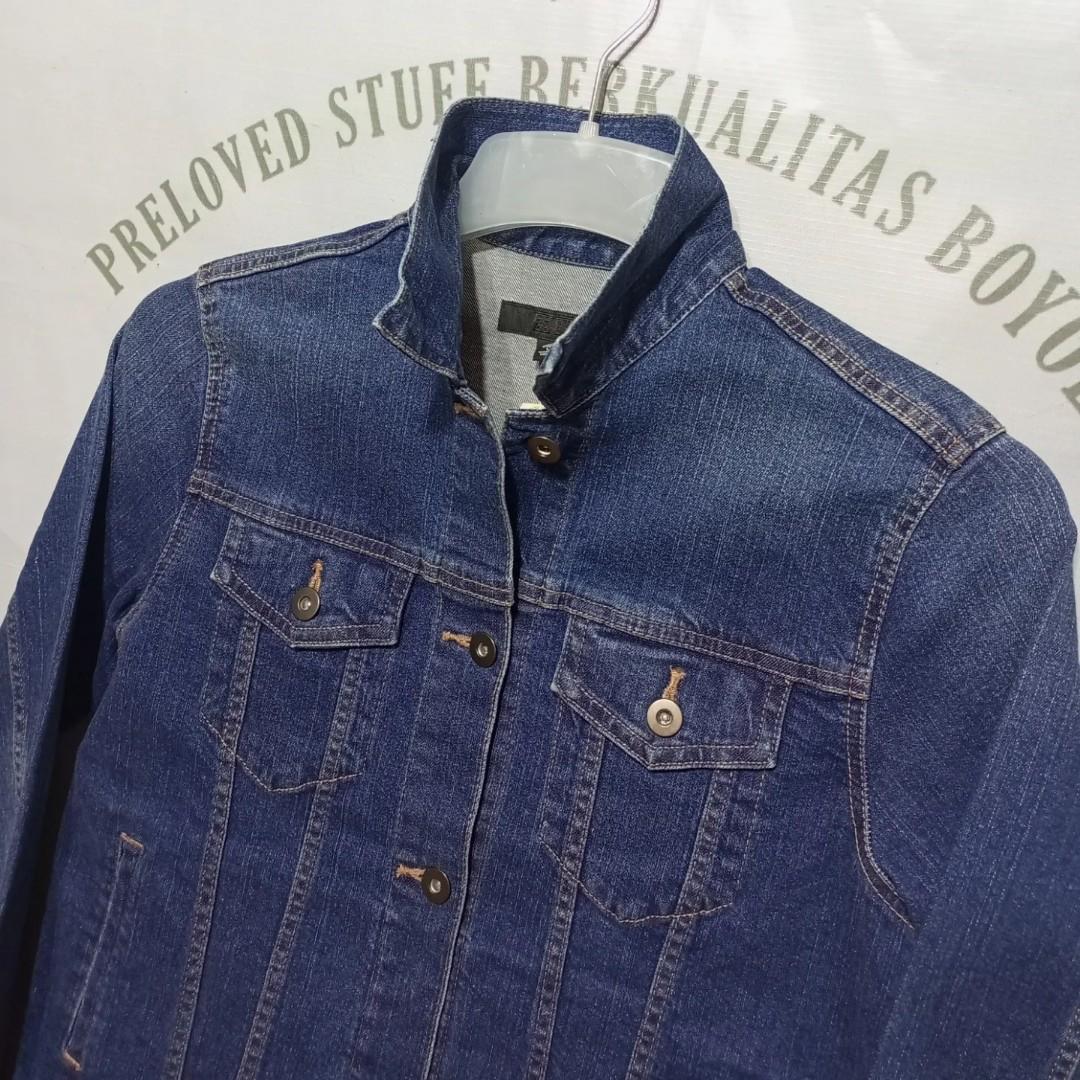 Jaket levis uniqlo top