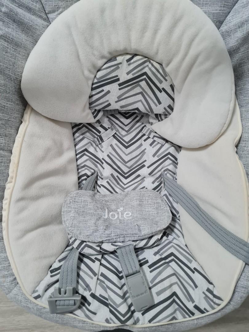 Save 200. Joie 2 in 1 swing chair, Babies & Kids, Baby Nursery & Kids