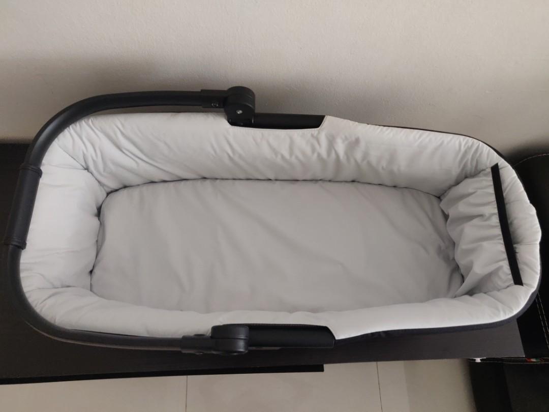 JOIE RAMBLE CARRY COT + adapters, Babies & Kids, Going Out