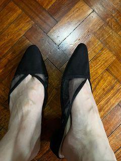 La Soledad mesh heels size 9