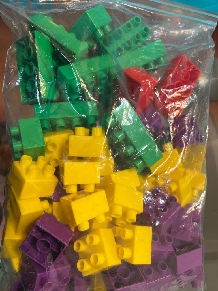 Lego 散件(約40-50塊), 兒童＆孕婦用品, 嬰兒玩具- Carousell