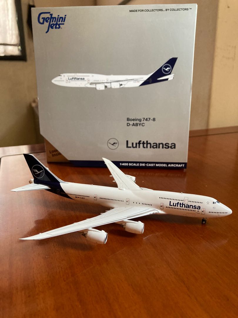 Gemini200 ルフトハンザB747-8