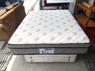 (Category: ) located in . Submitted by HDNDD (Listing ID 1140954515, Image 1). Description: .