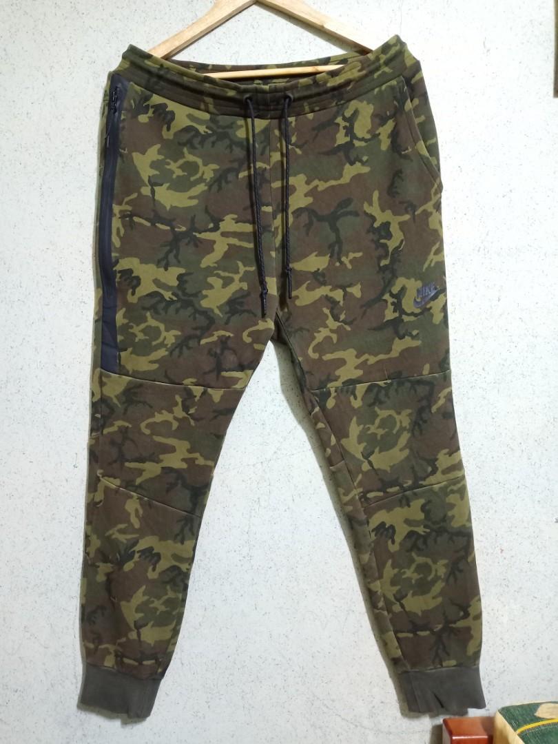 NIKE TECHFLEECE CAMO JOGGER Men s Fashion Bottoms Joggers on