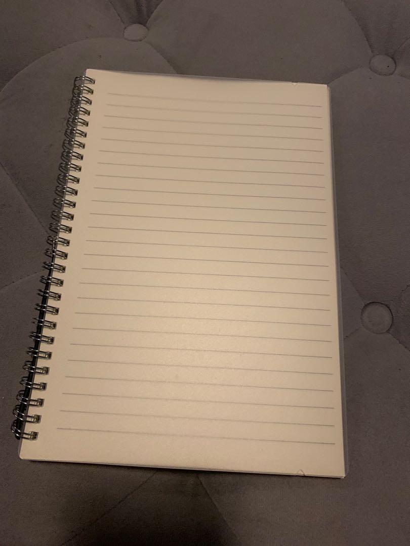 Note book (Category: Stationery & School Supplies) located in Singapore. Submitted by sgdealerhere (Listing ID 1140934874, Image 3). Description: $1 for 2 note book.