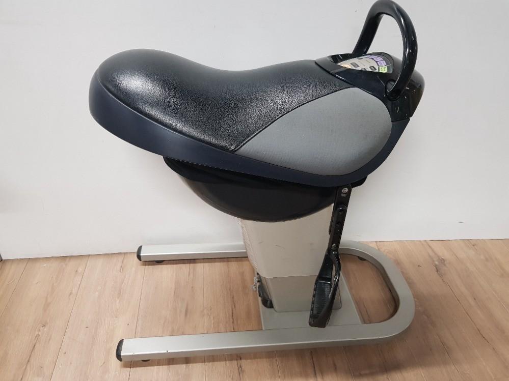 Panasonic EU6445 （分類：運動與健身 - 有氧健身器材）位於 Hong Kong。 由 thejonching 提交（商品編號 1141001663，圖片 1）。簡介： Like new Panasonic EU6445 horse training machine. Good condition. Tested and working. House cleaning.。