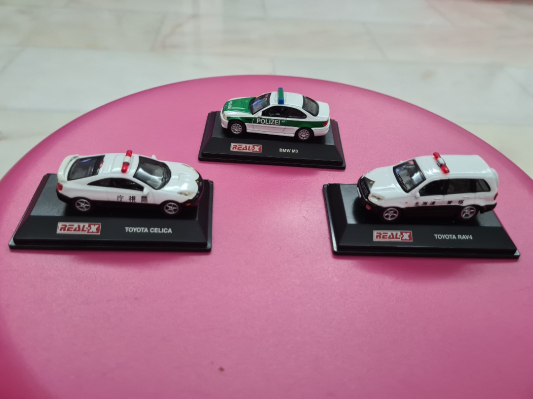 RealX Diecast Car Model (Police Car 172) & Tomica Mario Kart 7