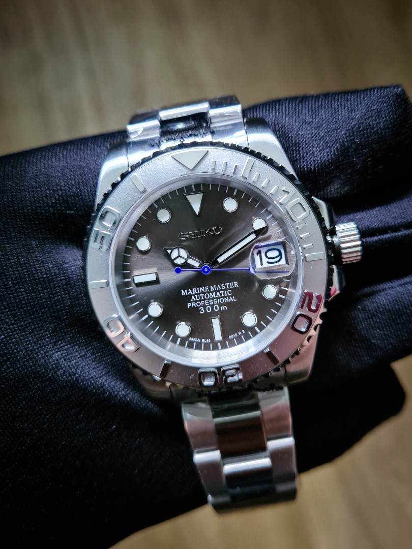 MidnightWatches12 På Twitter: Impressive Seiko Mod, Inspired By The Rolex  Yacht How Do You Feel About Watch Modifying Like This? Comment Below⬇️ # seiko #rolex #stainlesssteelwatch #chronograph #watchshot #wristcheck |  