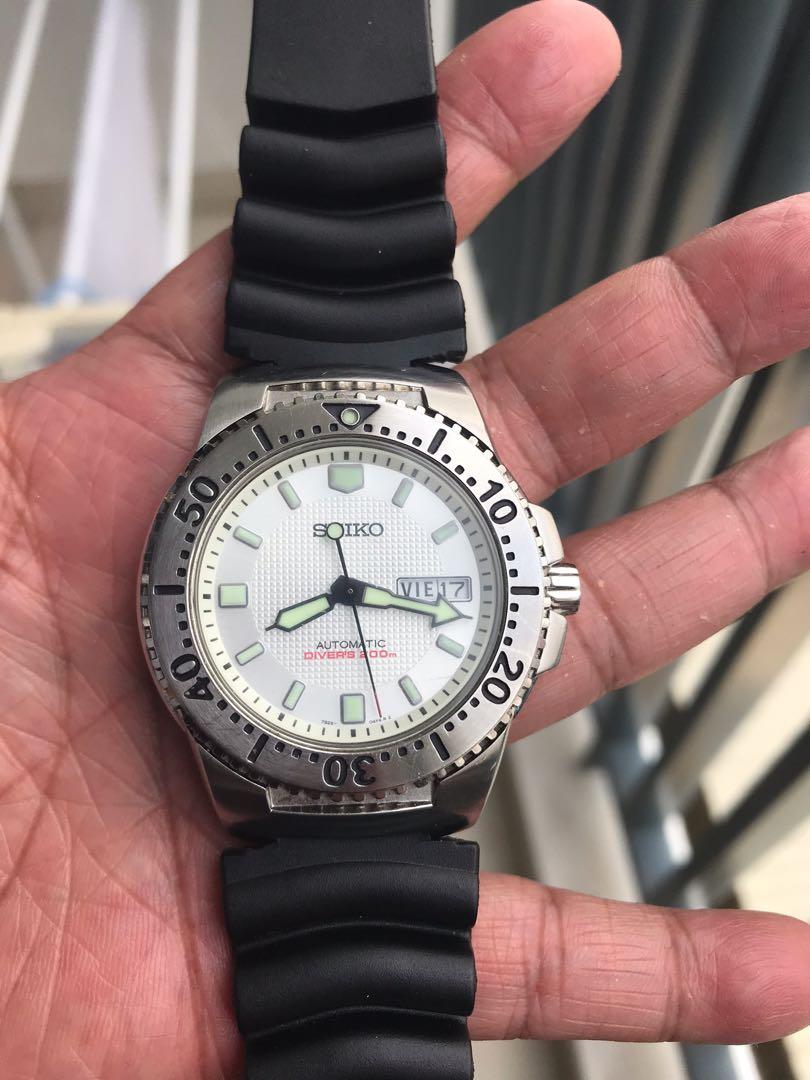 Seiko white 2025 knight