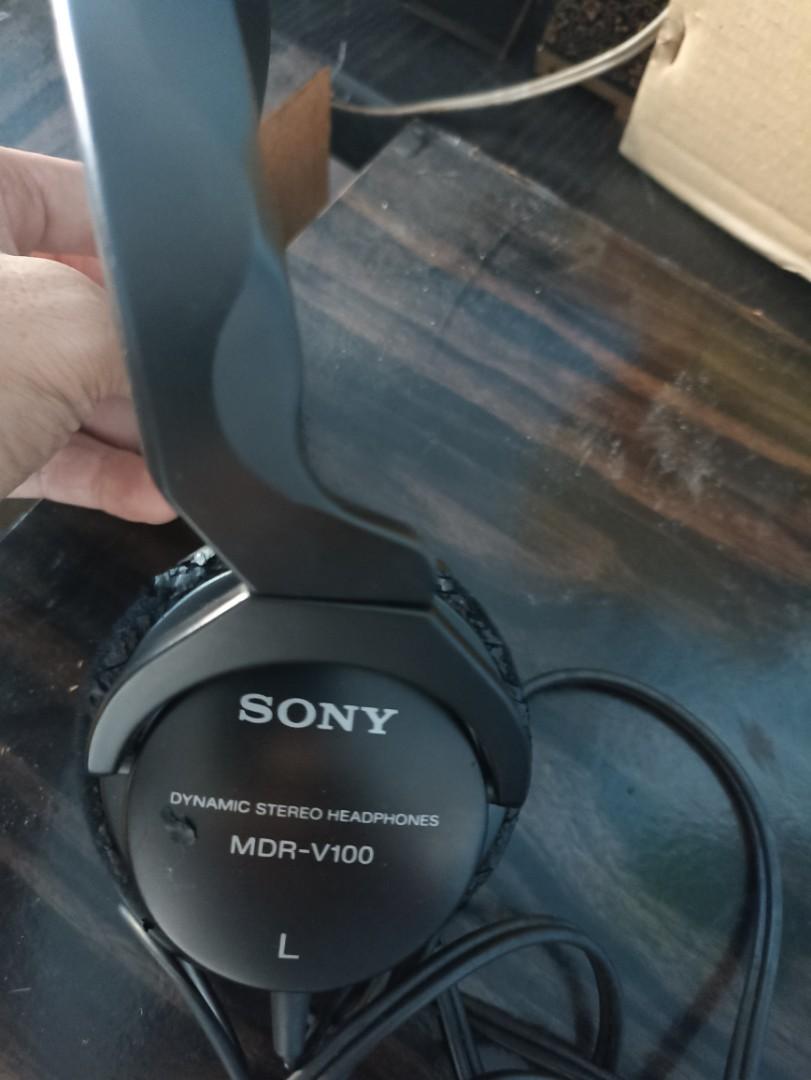 Sony MDR-V100 headphones, Audio, Other Audio Equipment on Carousell