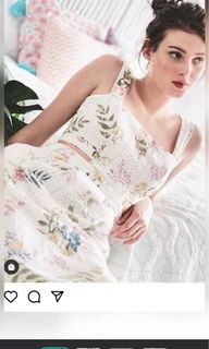 (Category: ) located in . Submitted by 12clearwardrobe (Listing ID 1140912027, Image 1). Description: .