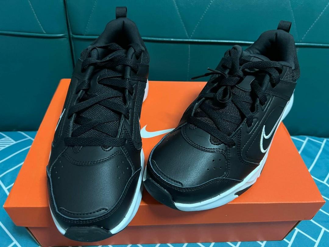 US 9 Nike Defy All Day Men's Shoes, Men's Fashion, Footwear, Sneakers on  Carousell