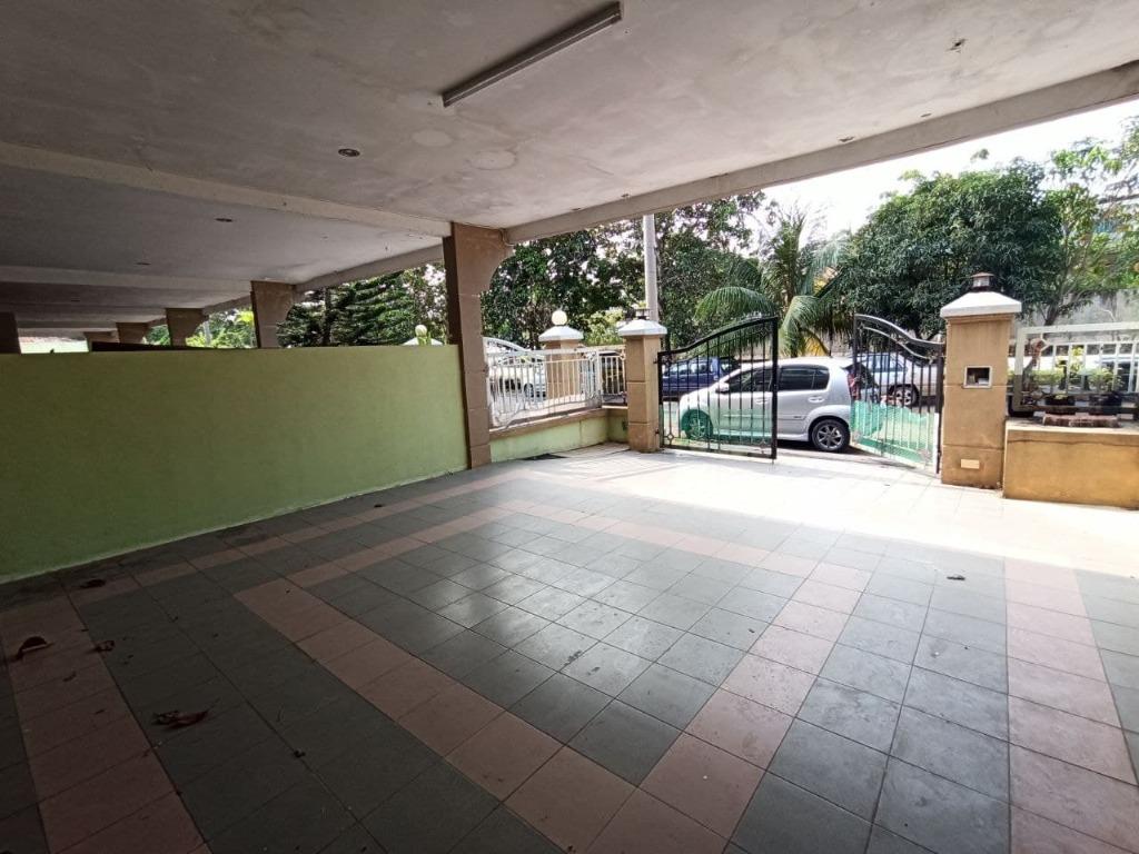 [WTS] FACING OPEN 2 Storey Perdana College Height, Manti, Property, For