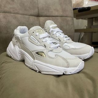 (Category: ) located in . Submitted by goodtradeph (Listing ID 1135339791, Image 1). Description: .