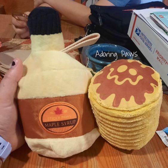 BARK Durable Squeaky 2 in 1 Rip Reveal Sticky Paws Maple Syrup Pancake Plush Pet Dog Puppy Cat Soft Toy with Squeaker and Crinkle Sound P