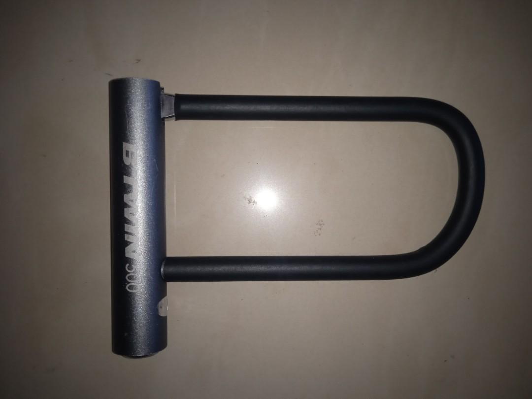 BTWIN 500 U lock Sports Equipment Bicycles Parts Bicycles on