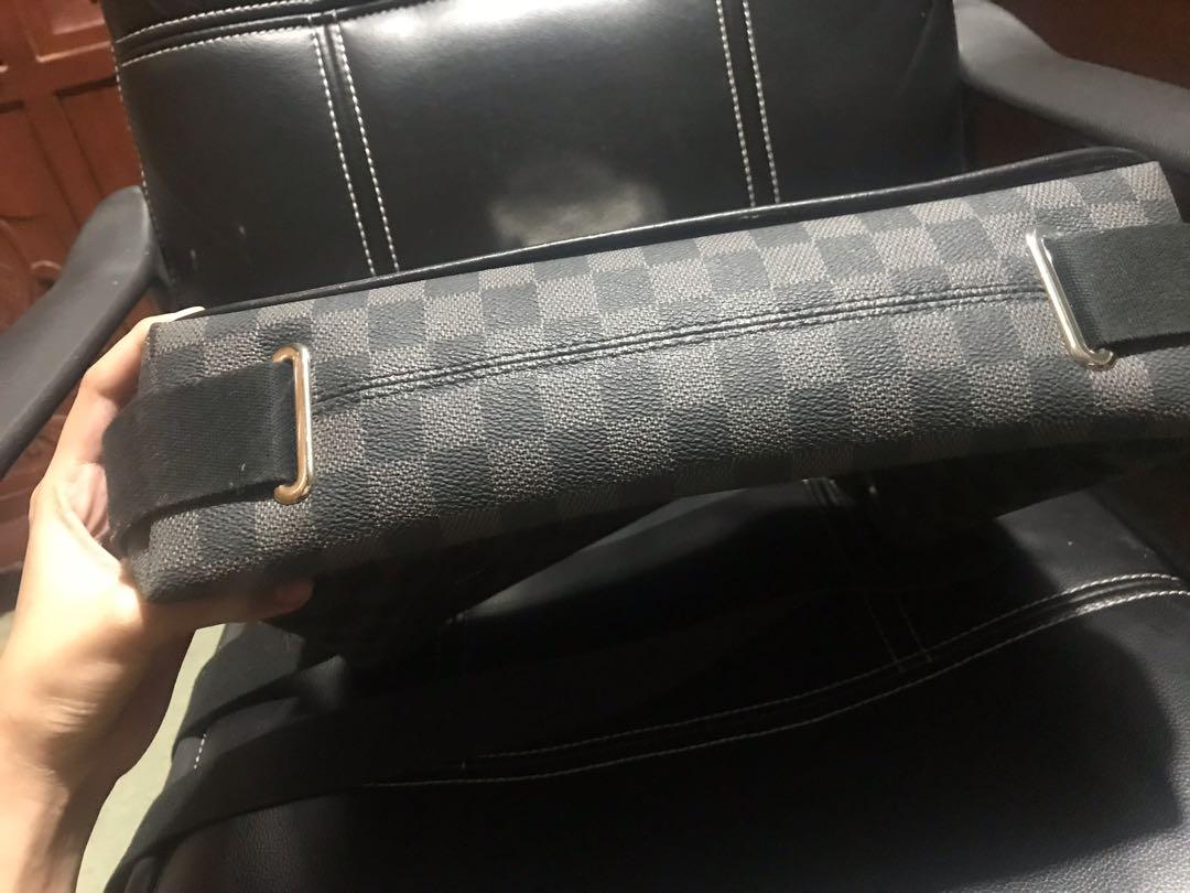 Class A Louis Vuitton Mens Bag, Luxury, Bags & Wallets on Carousell
