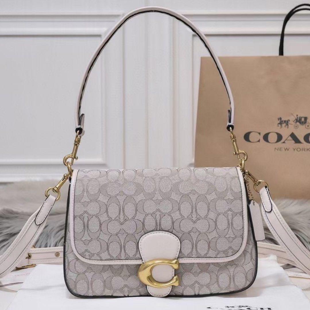 Coach Soft Tabby Shoulder bag c4821, Luxury, Bags & Wallets on Carousell