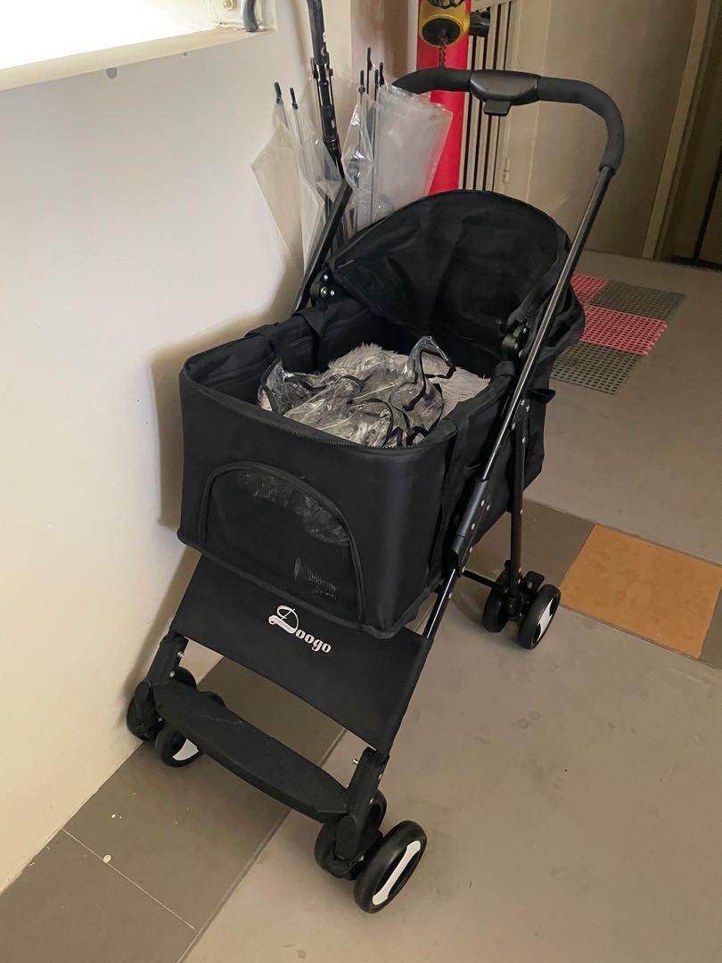 Doogo Dog Pram, Pet Supplies, Homes & Other Pet Accessories on Carousell