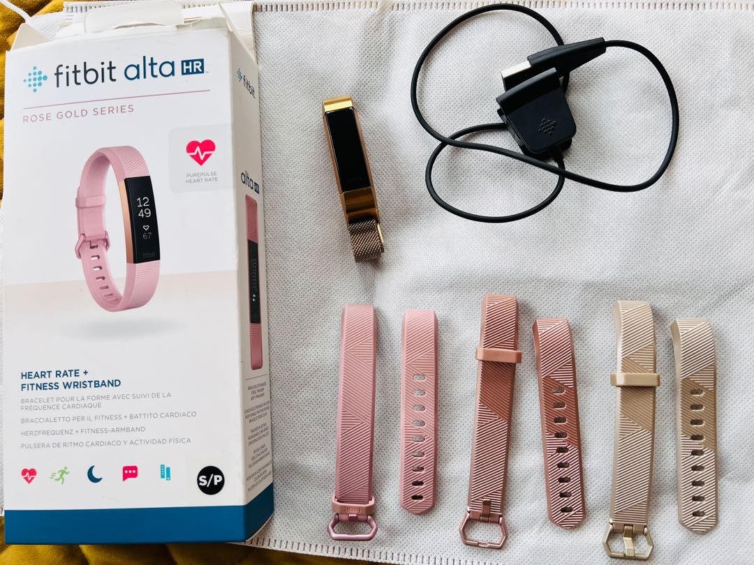 BRAND NEW SEALED in Box Fitbit Alta GOLD SERIES-Stainless Steel Band-Black-Small 