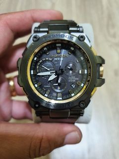 G shock top mtg 1000