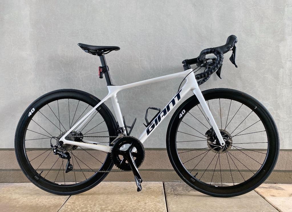 Giant TCR Advanced 2 Disc 2021 S Size Frame w upgraded carbon