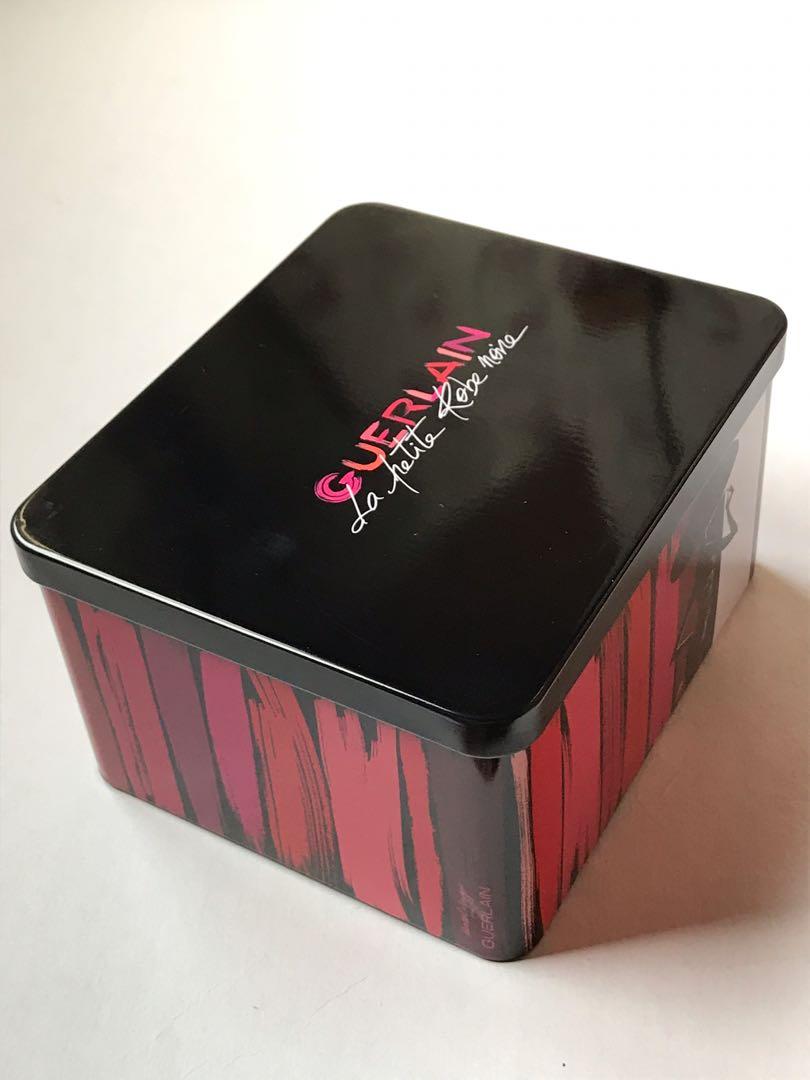 Guerlain Paris La Petite Robe Noire Multipurpose Tin (Category: Makeup) located in Mandaluyong City. Submitted by iyasellsph (Listing ID 1135382047, Image 2). Description: Guerlain Paris La Petite Robe Noire Multipurpose Tin Reduced from P750 VIP Gift 4.5x5.5x3" Brand new, flawless! Good for keeping lipsticks and compact powder & blushers.