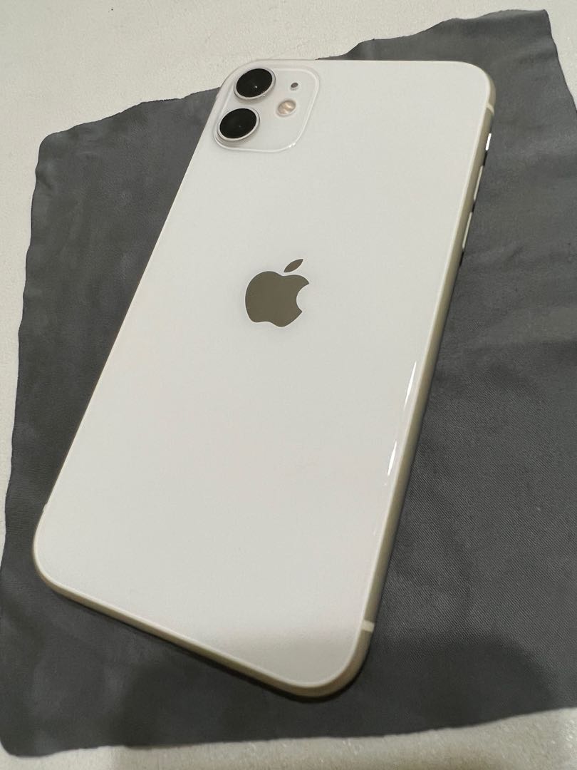 iPhone 11 White 64GB, Mobile Phones & Gadgets, Mobile Phones 