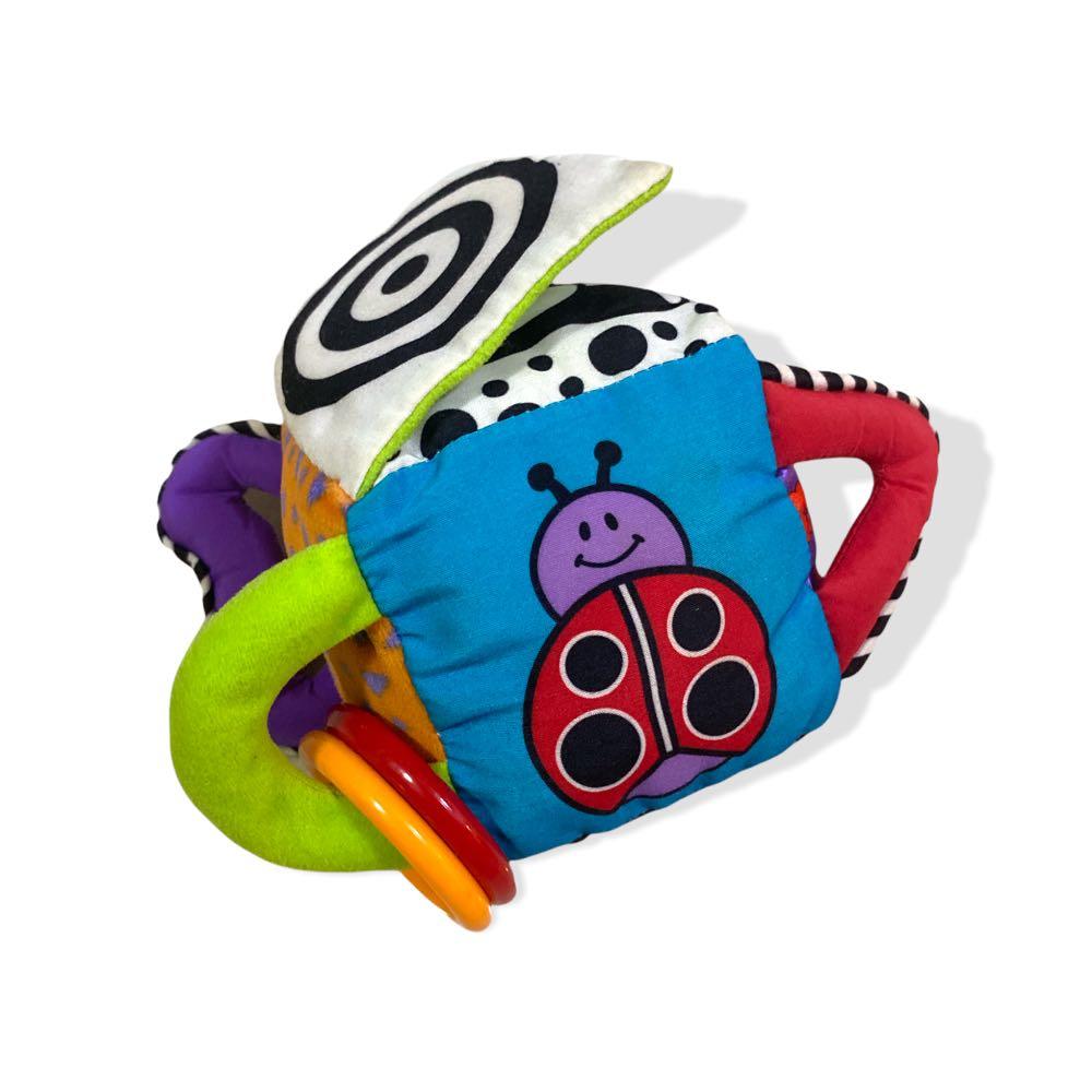 Lamaze 2025 clutch cube