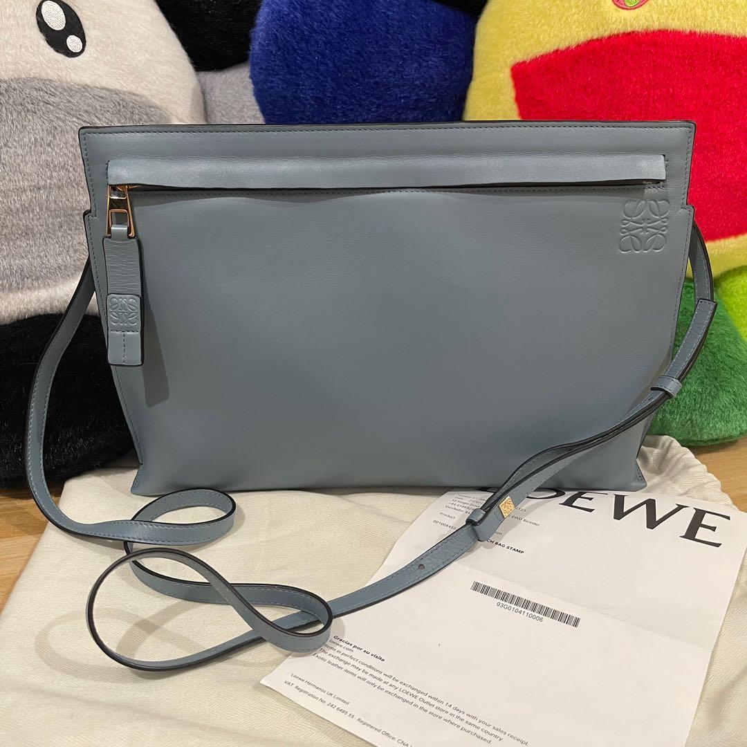 Loewe t hotsell pouch crossbody