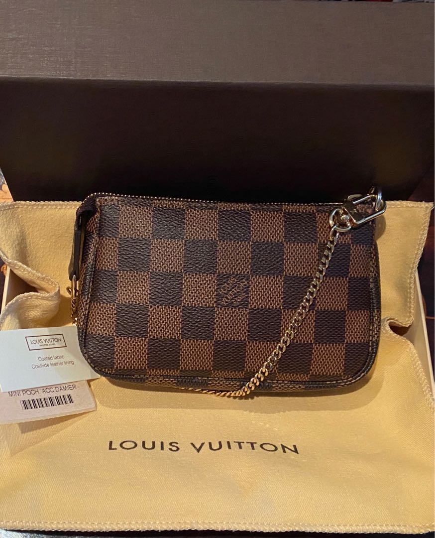 Louis Vuitton LV Mini Pochette, Barang Mewah, Tas \u0026 Dompet di Carousell