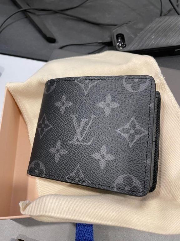 LV MEN'S Wallet Review: Louis Vuitton Multiple Wallet in Black Monogram  Eclipse M62294 