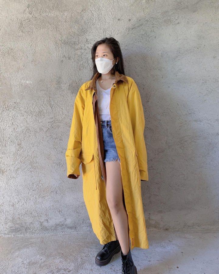 Marlboro Coat Trench Coat reversible