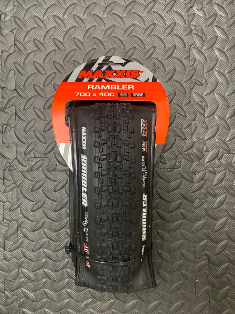 MAXXIS Rambler 700 x 40 C EXO TR ( Gravel ), Sports Equipment, Bicycles & Parts, Parts