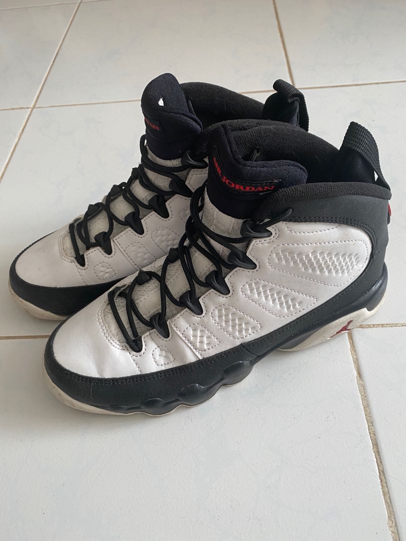 aj9 retro