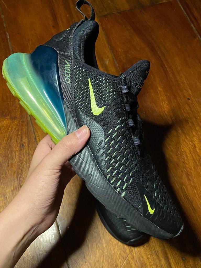 Air max 270 on sale volt on feet
