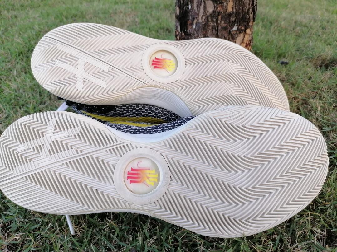 Kyrie 1 deals elizabeth