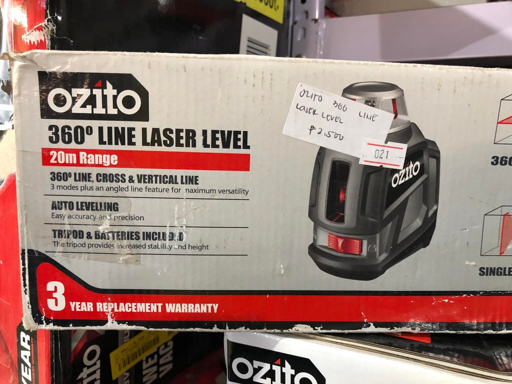 Ozito 360 Line Laser Level 20m Range Commercial Industrial