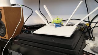 （分類：）位於 。 由 felix_alexander 提交（商品編號 1135258907，圖片 1）。簡介： 。