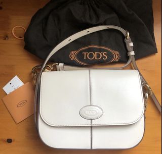 （分類：）位於 。 由 chloeli1018 提交（商品編號 1135352726，圖片 1）。簡介： 。
