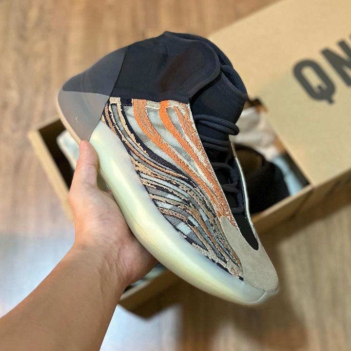 UK10.5 adidas Yeezy QNTM Flash Orange