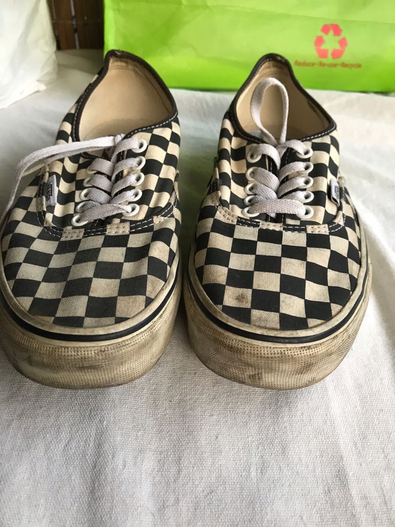 vans checkerboard size 8.5 us Men s Fashion Footwear Sneakers