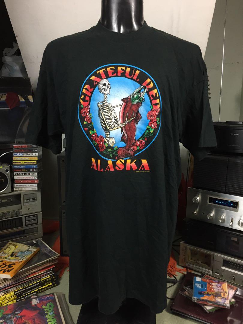 Grateful red t hotsell shirt