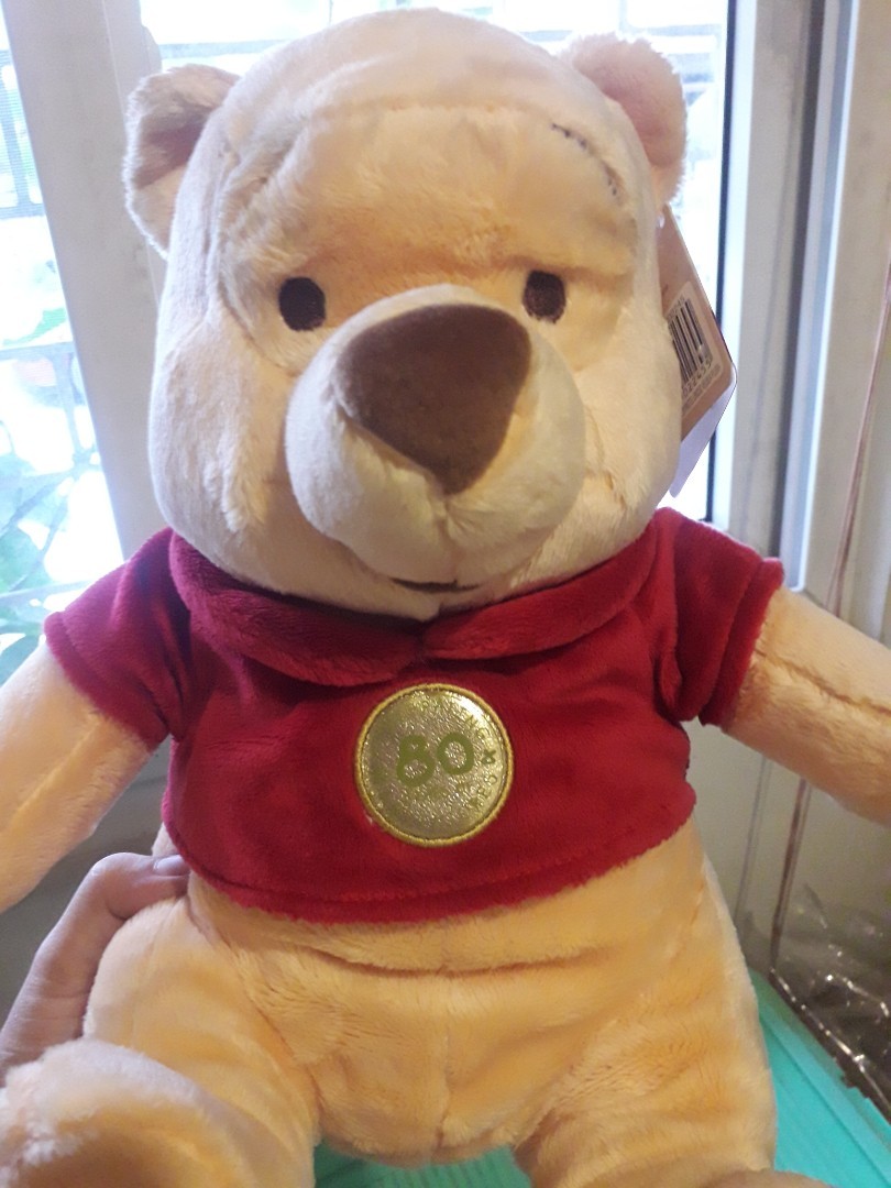 Winnie the pooh 80th anniversary bear top