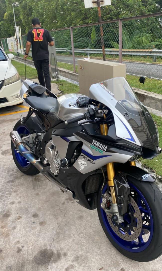 Yamaha r1m store 2021 price